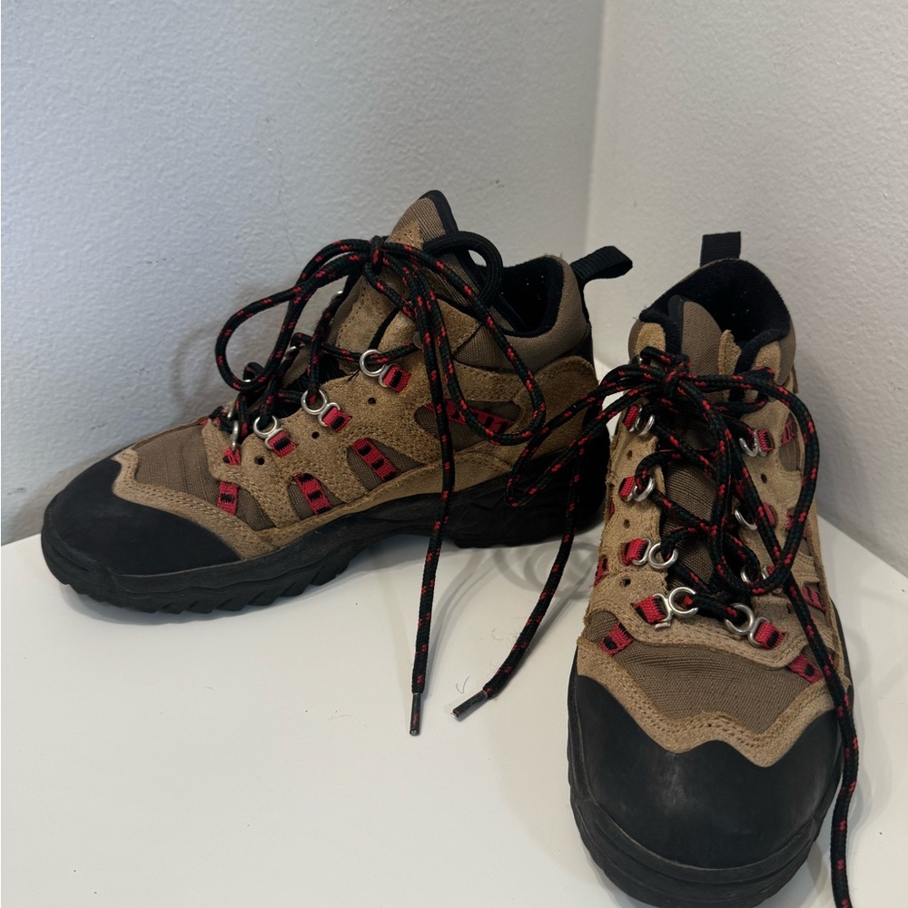 Women’s leather  Hiking Shoes